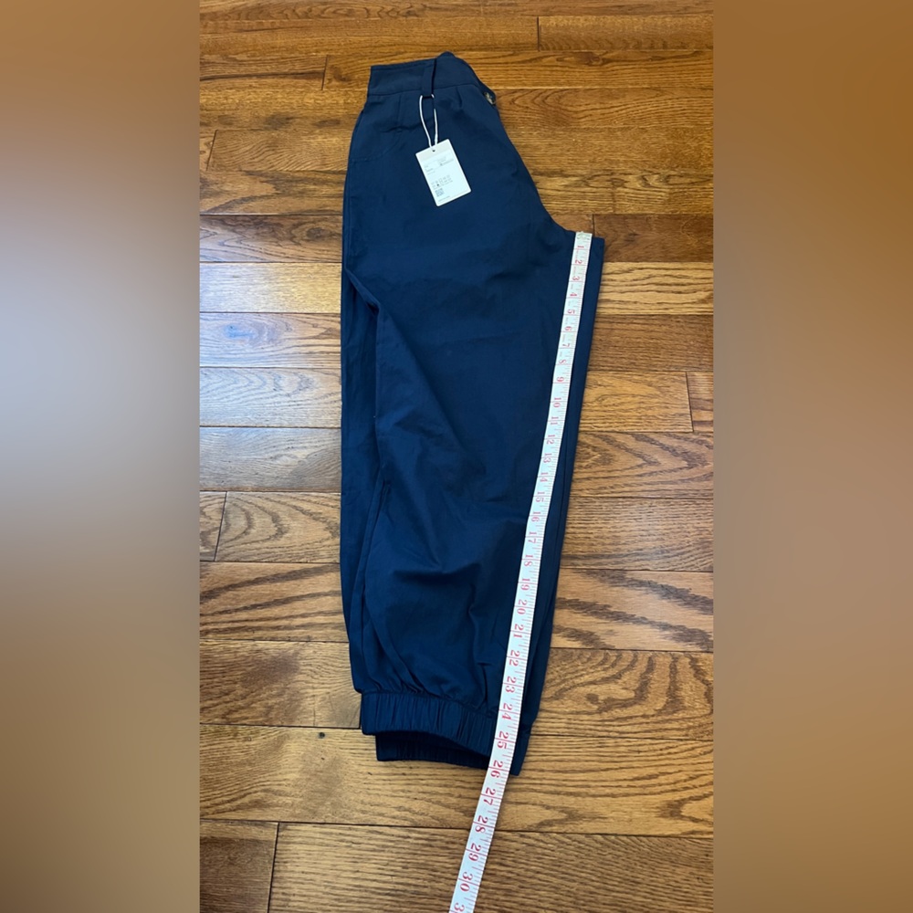 NWT- Halara Womens High Waisted  Side Pockets Casual Joggers Navy Sz L - Picture 6 of 7